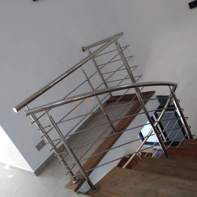 Tangga Putar Railing Stainless Steel 1000-2000mm Kaca Inox 201 304 316 Grade