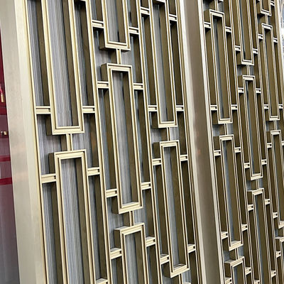 Partisi Ruang Stainless Steel Lapisan Emas Dekoratif Untuk Ruang Tamu