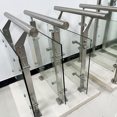 Grade 201 304 316 Kolom Railing Fabrikasi Logam Stainless Steel Untuk Pagar Tangga