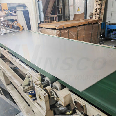 Kekerasan Tinggi 1500mm Lebar Inoks Mill Finish Plate 3000mm Panjang 0,9mm Baja tahan karat Cold Rolled Sheet 2B Permukaan