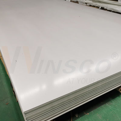 SUS304 1250mmx2500mm Ukuran 1,5mm tebal Easy Maintenance Stainless Steel Cold Rolled Sheet Dengan Mill Edge 2b Permukaan