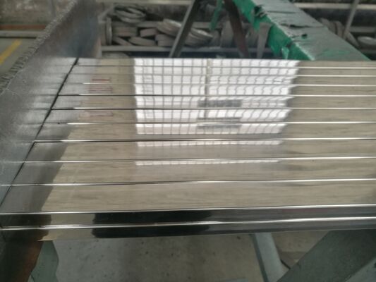 Paduan baja austenit tahan panas tinggi untuk kaca tebal 12 mm dan 24 mm
