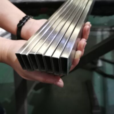 Paduan baja austenit tahan panas tinggi untuk kaca tebal 12 mm dan 24 mm