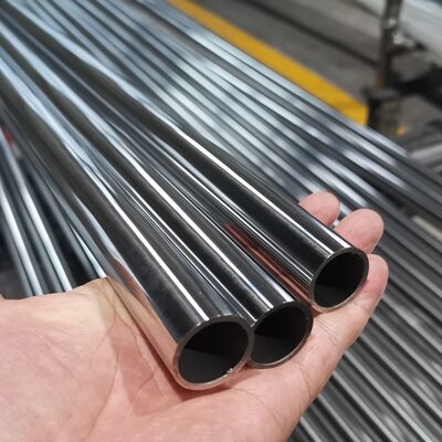 19 mm Inox Metal Pipe TP 201 304 316 Lantai cermin satin 0,4mm-1,5mm Ketebalan dinding 5/8 'Stainless Steel Round Tube