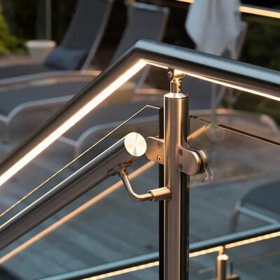 Fittings Balustrade Tangga Baja Berkualitas & Komponen Handrail Kaca
