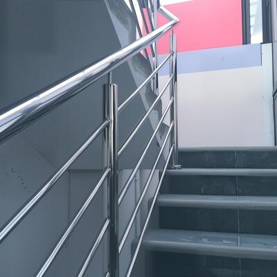 Fittings Balustrade Tangga Inox SUS 201 304 316 Komponen Balustrade Baja Tidak Berlemak Aksesoris Gelang Kaca